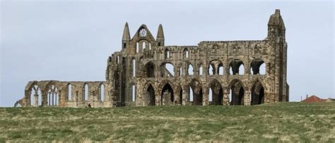 Synod of Whitby İngiltere Kilisesi’nde Roma ve Kelt geleneklerini birleştiren kritik bir dönüm noktası